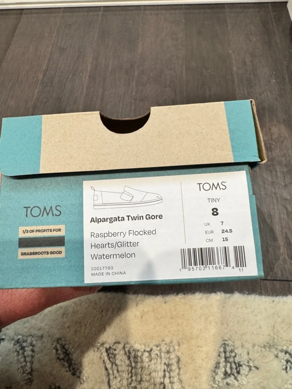 NWT TOMS Girls 8 Kids Pink Black Green Watermelon Slip-On Sneakers Canvas Shoes